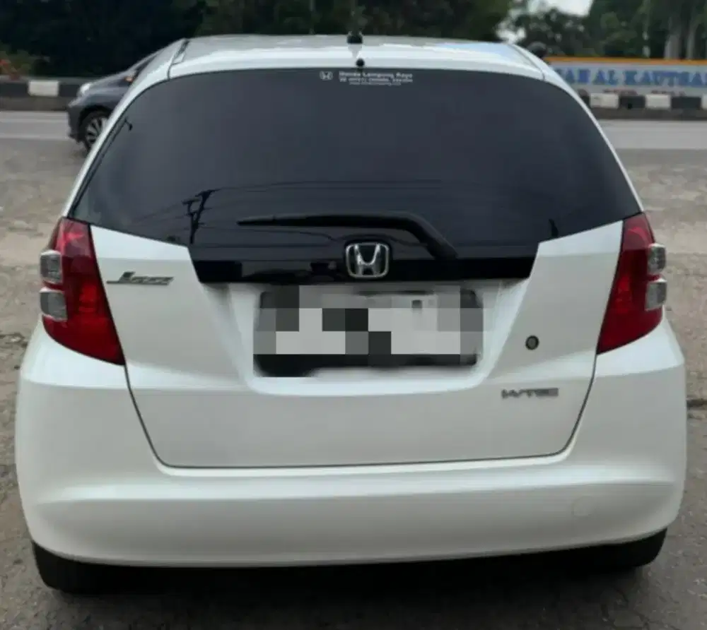 Jual cepat Jazz 2010 Manual
