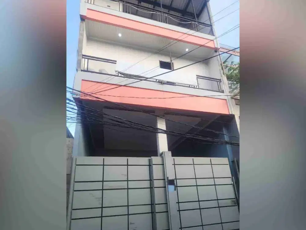 RUMAH 4 LANTAI DI KAPUK, CENGKARENG COCOK UNTUK KOS ATAU USAHA