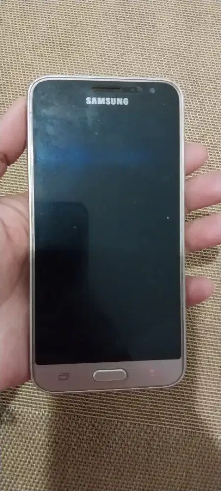 Samsung J3 2016