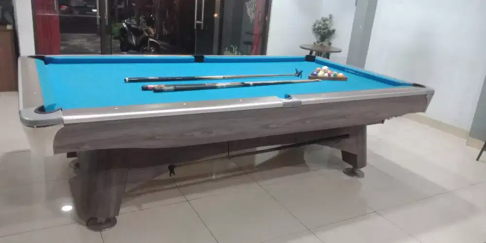 Meja billiard 9 feet