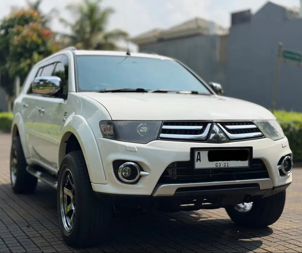 Pjk Pjg Low KM 90rb ada barcode Solar Pajero Sport Dakar AT 2015 ANTIK