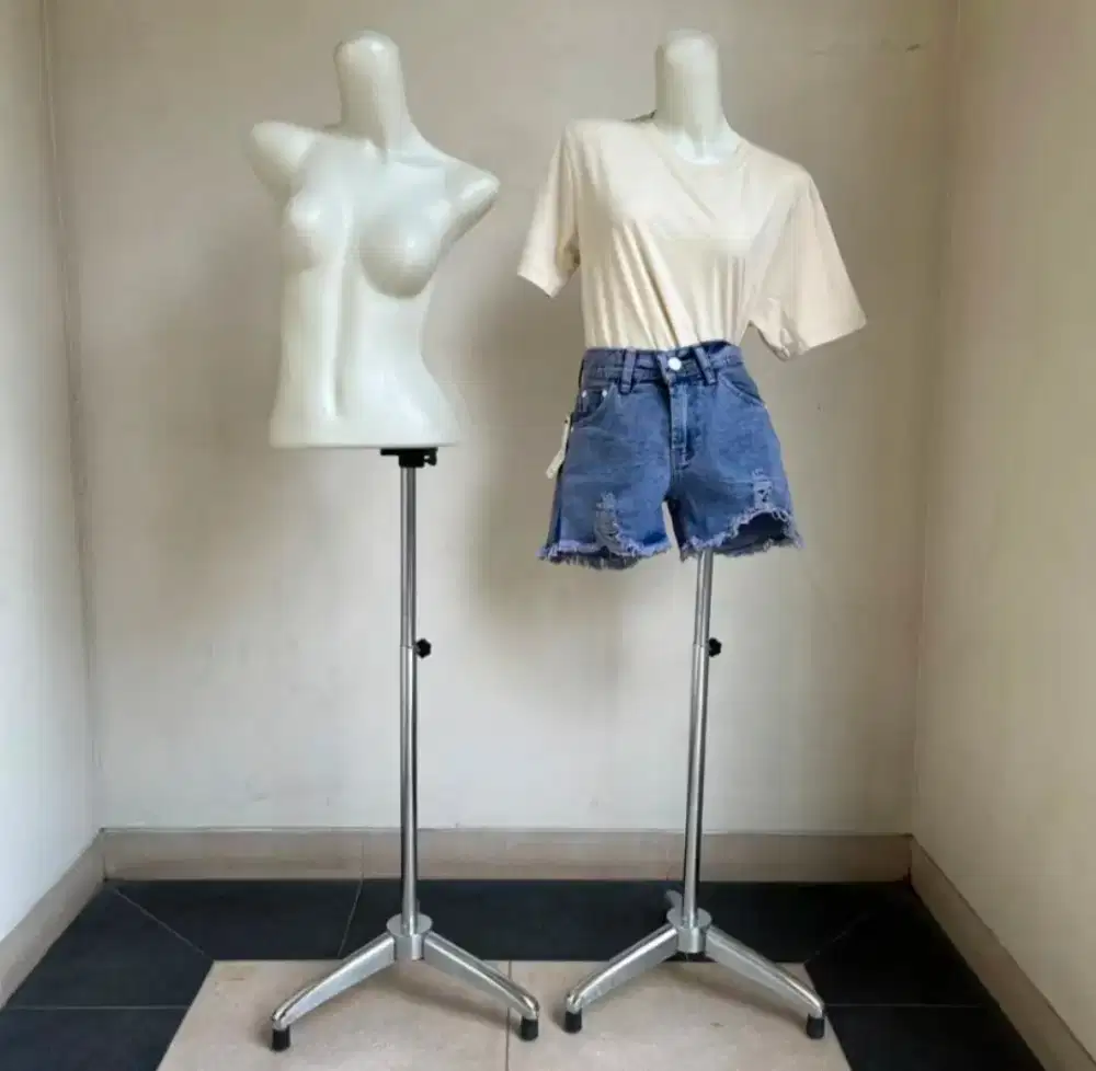 Menelin baju dan celana