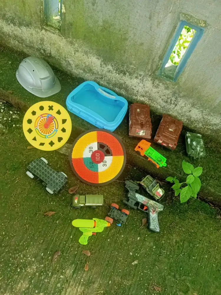 Di jual semua macam mainan anak 1 plastik besar murah meriah