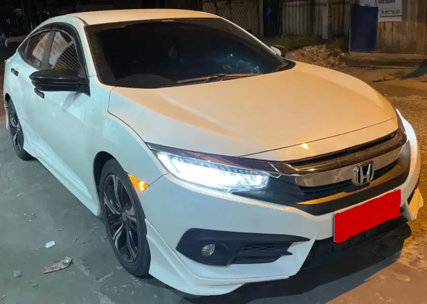 Over kredit Honda civic turbo ES 2016