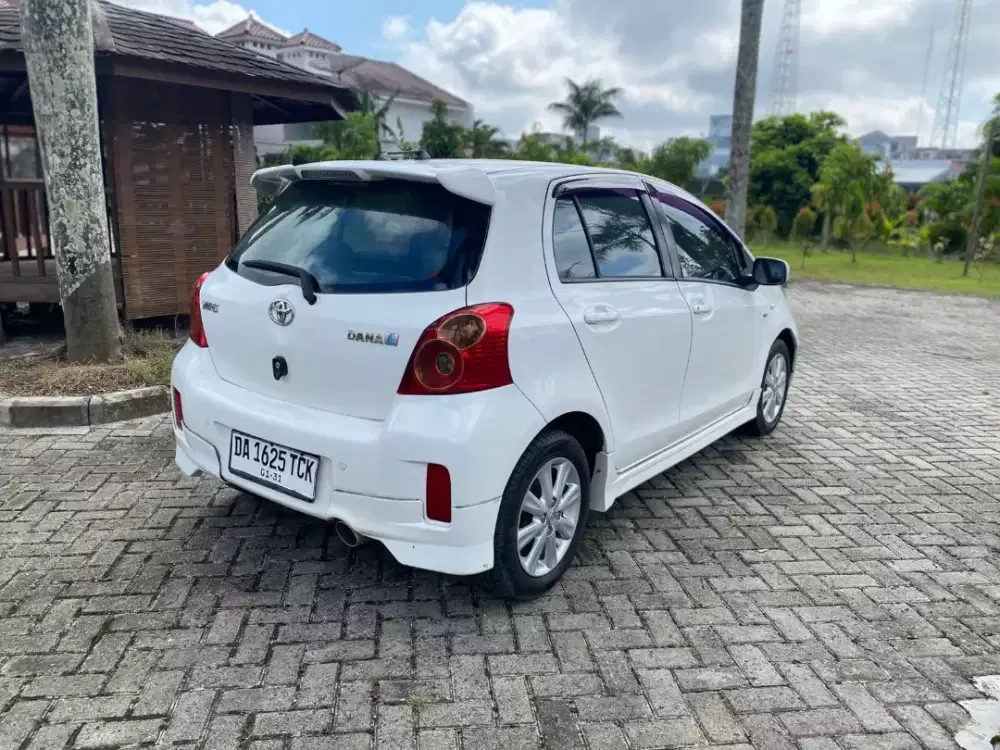 Yaris mt 2012 type E