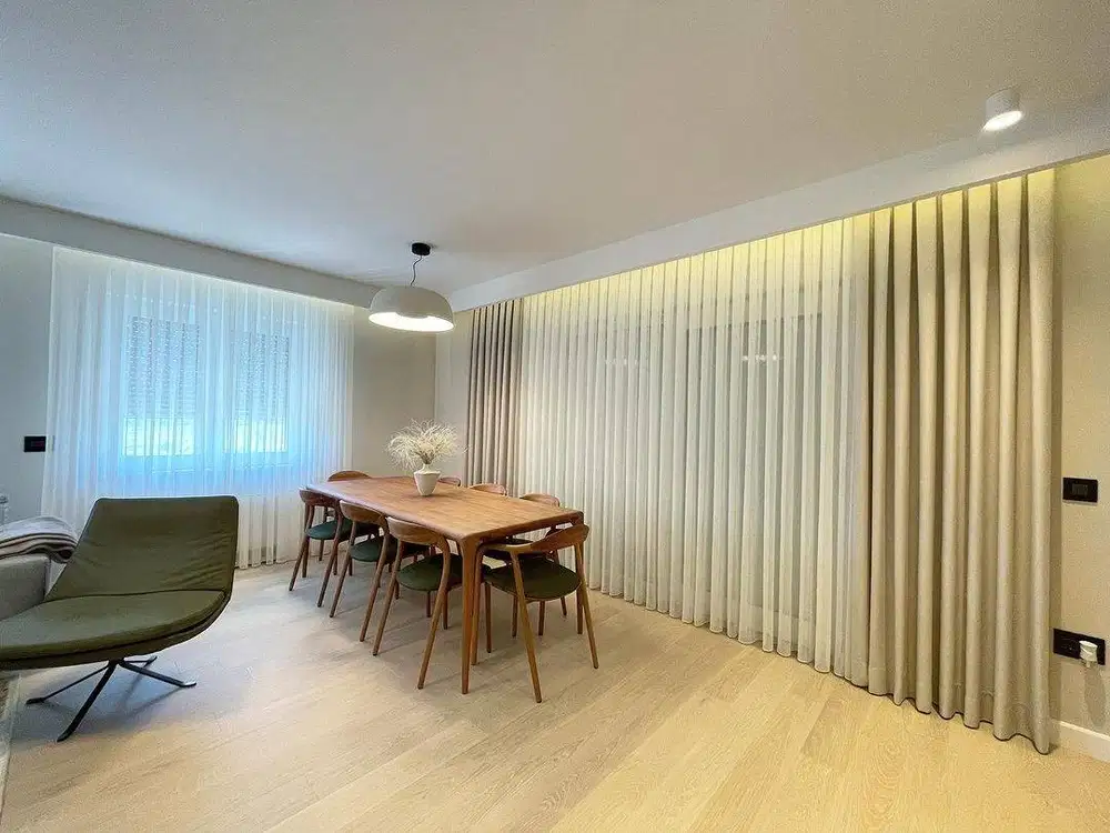 Gorden Wallpaper Vitrase Kaca Film Korden Roller Vertikal Blinds