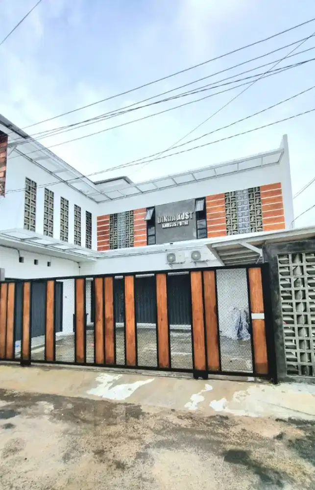 Dibutuhkan penjaga kos