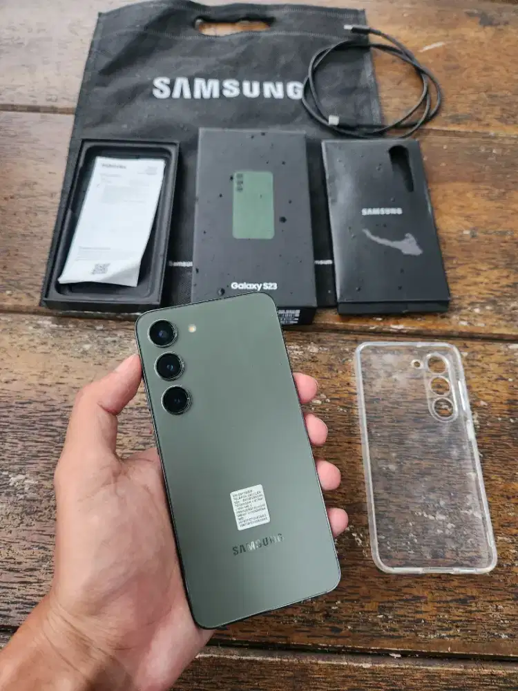 Samsung S23 Basic Green