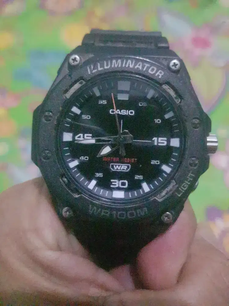 Jam tangan Casio