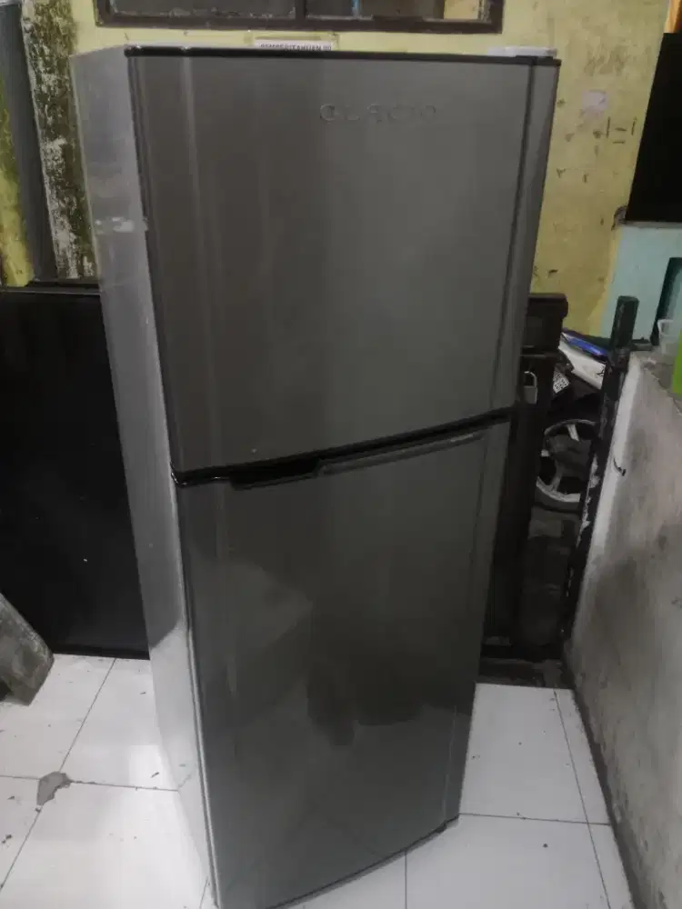 KULKAS TOSHIBA GLACIO 2 PINTU