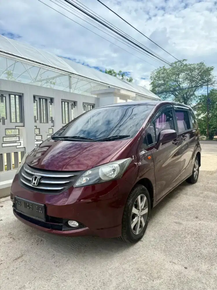 Honda Freed 2009 PSD A/T