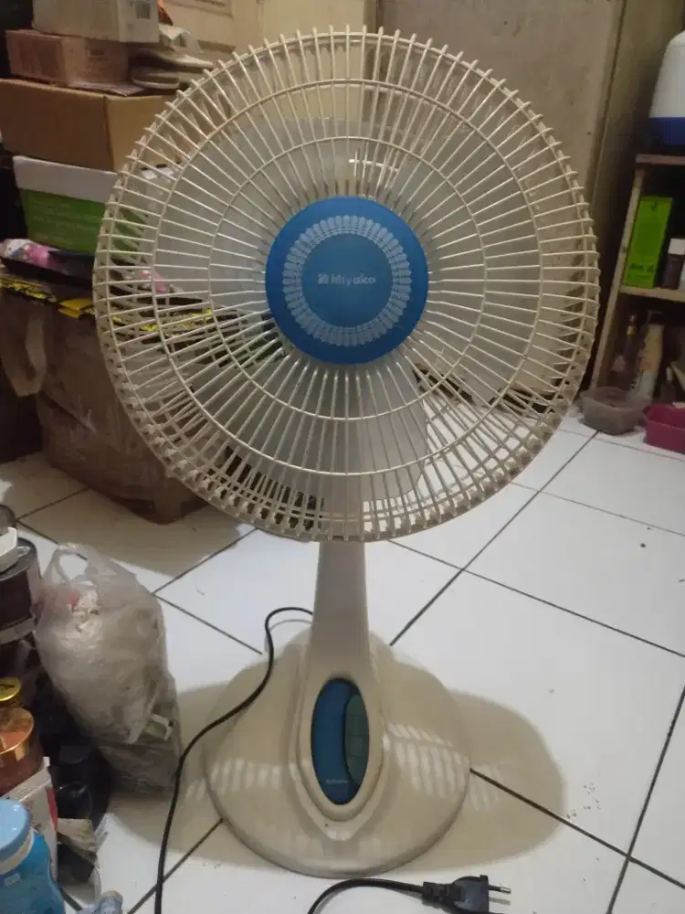 Kipas angin Miyako normal angin kencang