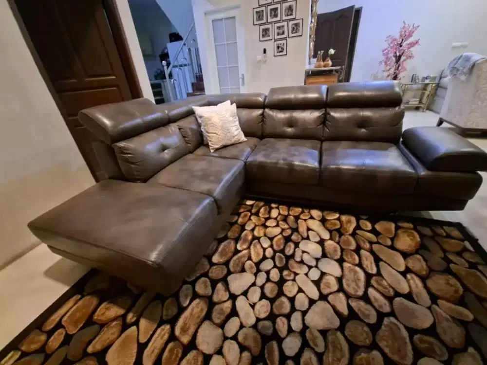 Sofa L shape Reclainer not informa ikea cellini