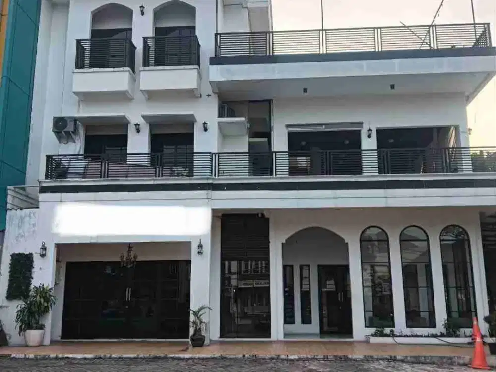 Disewakan Ruko strategis di kahfi jakarta selatan
