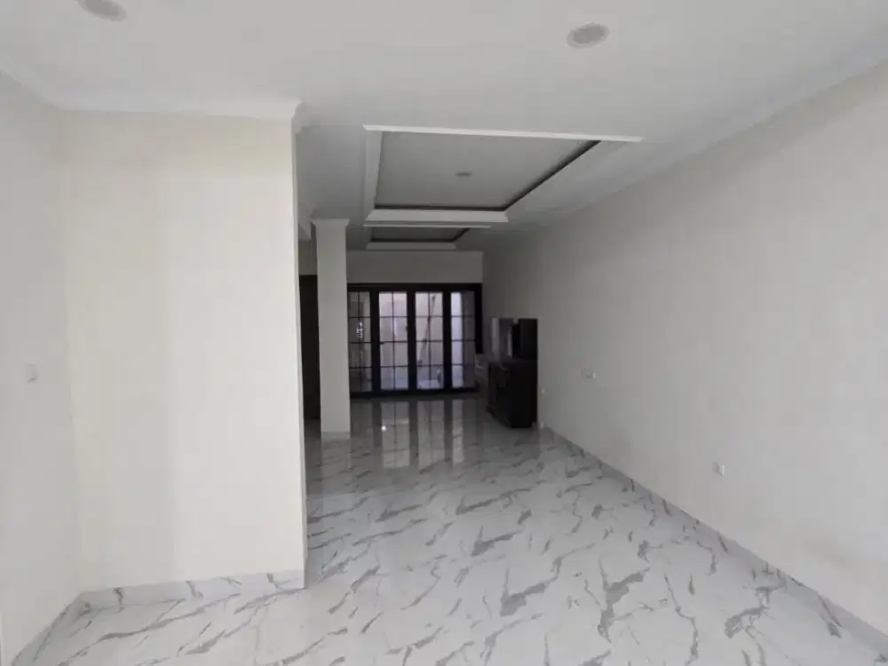 Rumah Kelapa Gading Puan Timur 6x20m 2 lantai, bagus