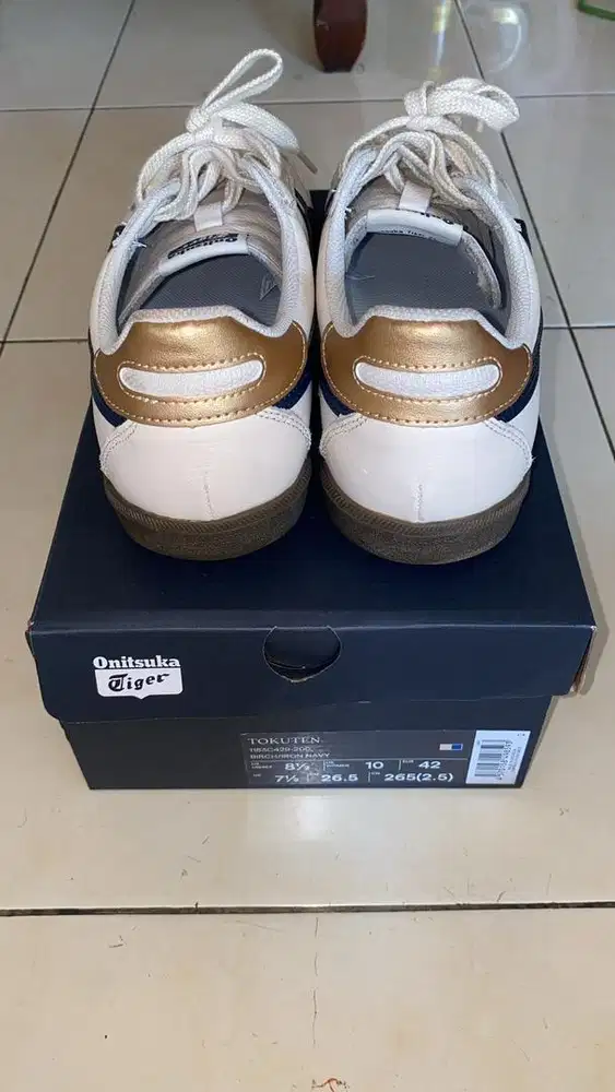 Onitsuka Tiger Tokuten