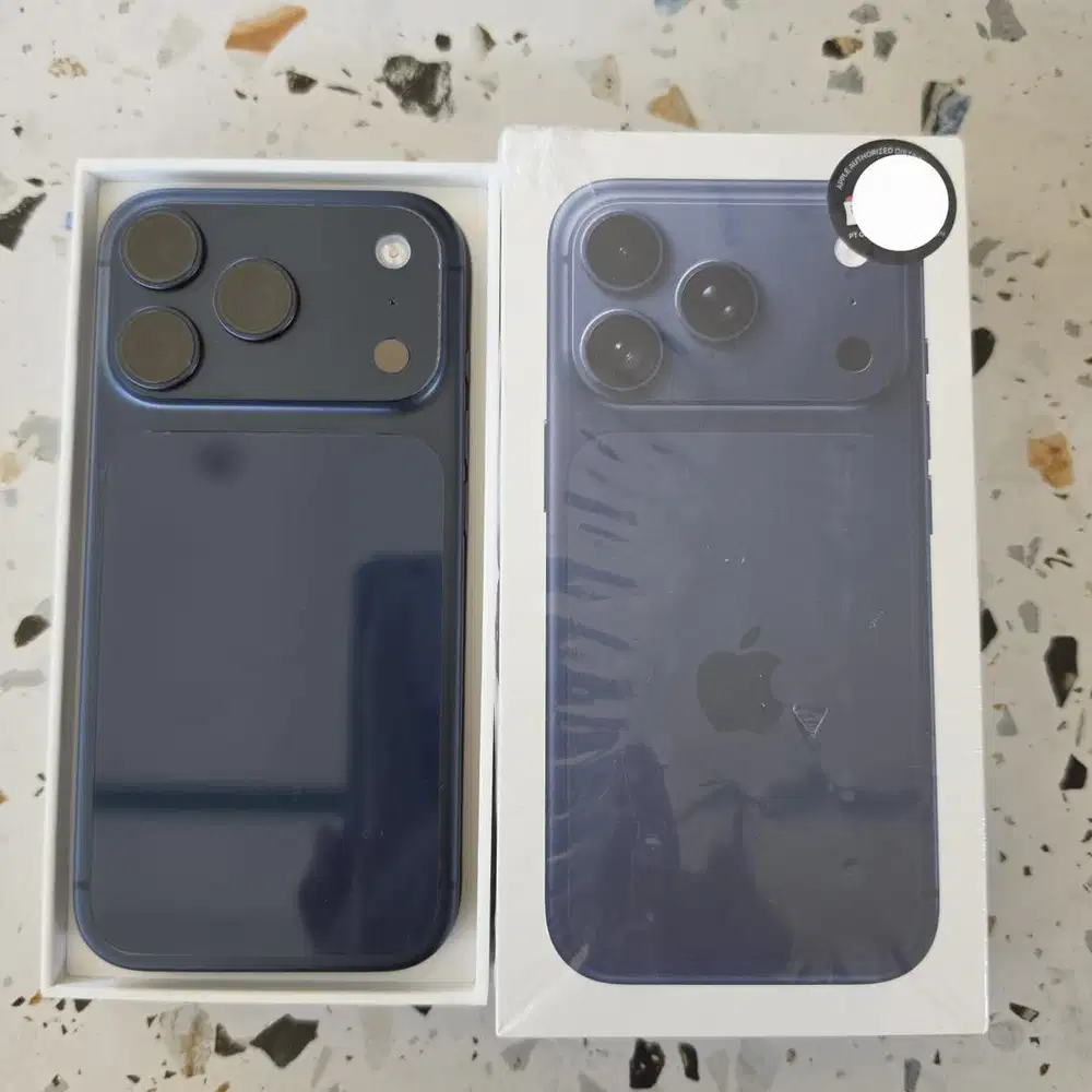 Iphone 17 Pro Deep Blue 256GB (second)