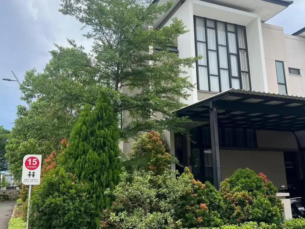Rumah hoek di Asya Jakarta Garden City (JGC) 147m 4 lantai, hoek