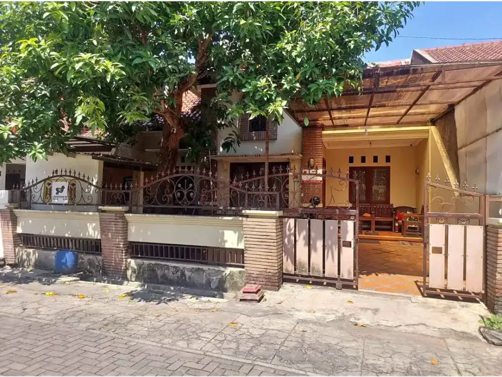 Rumah di Kanguru Selatan Gayamsari Semarang dekat Exit TOL