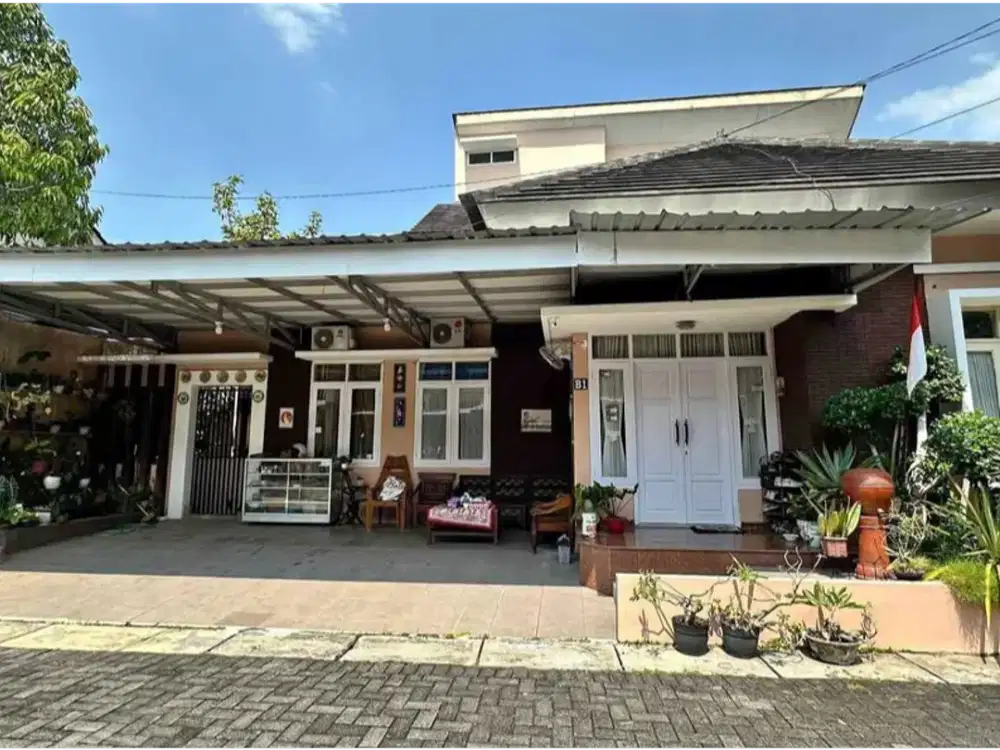 Rumah Hook di Perum Kalicari Cluster Kalicari Pedurungan