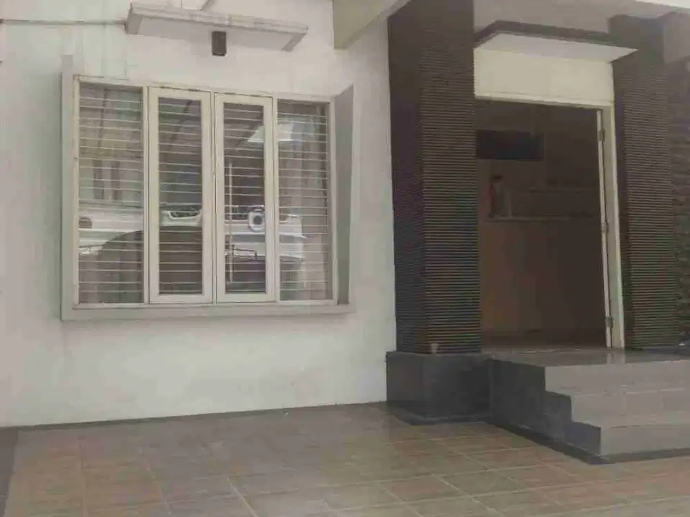 jual cepat rumah kelapa gading 8 x 20 siap huni 2 lantai hnya 4M negoo