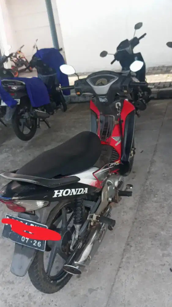Supra x 125 tahun 2006