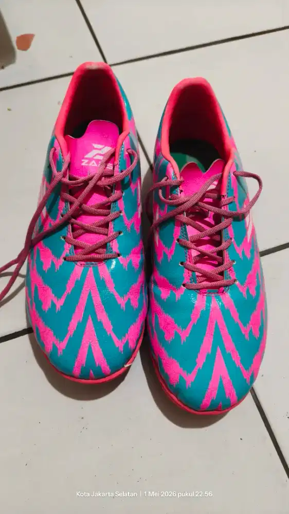 Sepatu Futsal / Mini Soccer