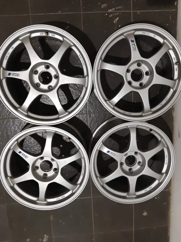 Velg SSR type c Ring 18x8 et 45 5x114 Original