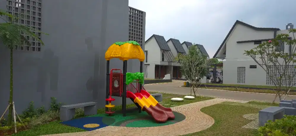 Rumah 2 lantai siap huni, booking 3jt cicilan 5jt/BLN ,Ciater. TANGSEL