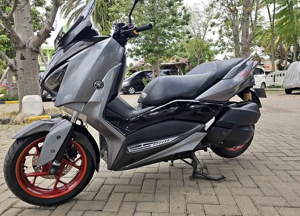 YAMAHA XMAX 2018 ABS
