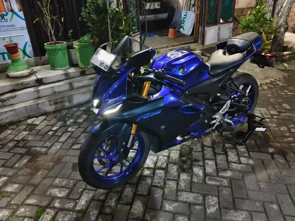 Dijual Yamaha R15 V4