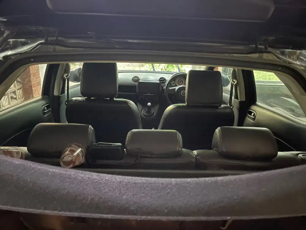 Mazda 2 2010 Bensin