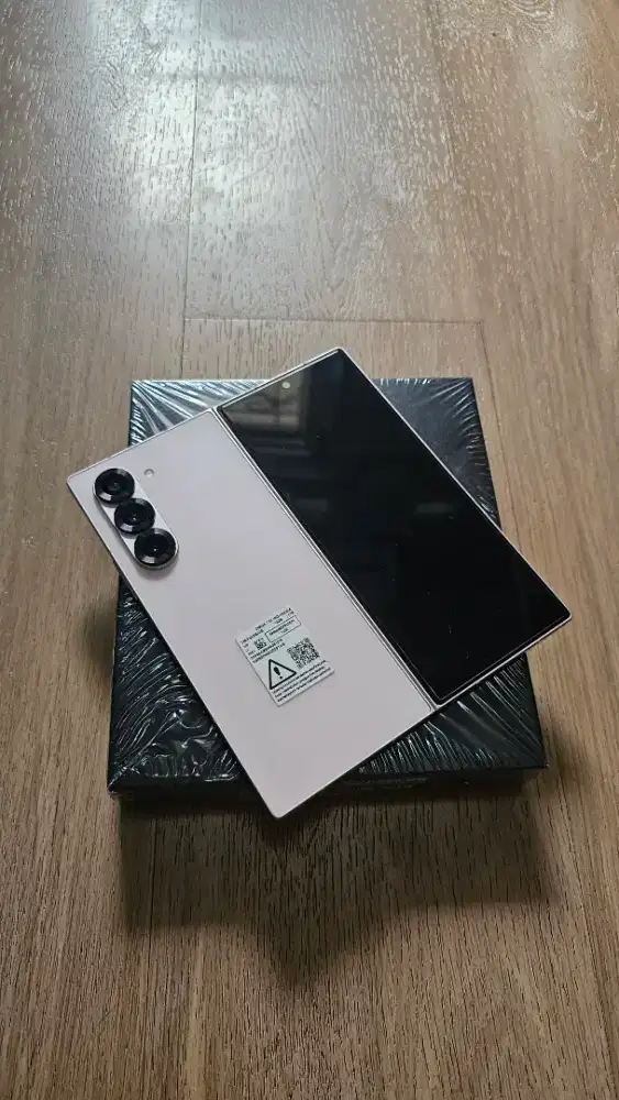 Samsung Z Fold 6 Kapasitas 1 TB Dijamin Mulus
