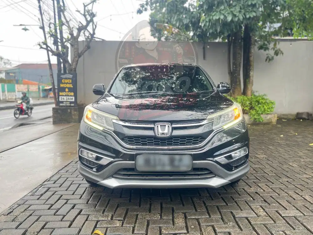 Honda CR-V 2.4 AT (2016)