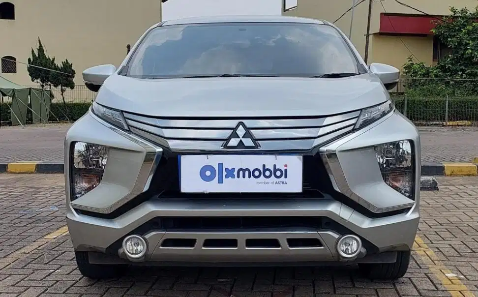 TDP 10JT, Mitsubishi Xpander 1.5 Sport Bensin-AT Silver 2019