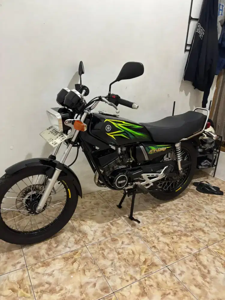 Rxking 1990 ss lengkap pajak hidup B depok plat panjang

blok Y