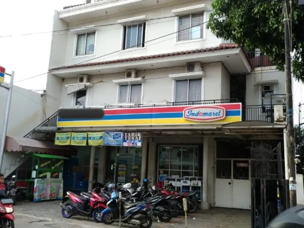 dijual rumah induk +kos 19 kamar+Indomaret Palmerah Jakarta barat