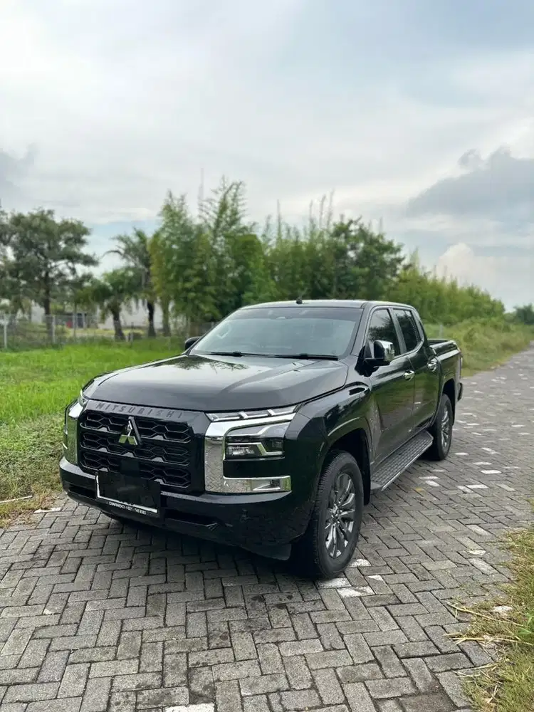 Mitsubishi Triton Ultimate 2025