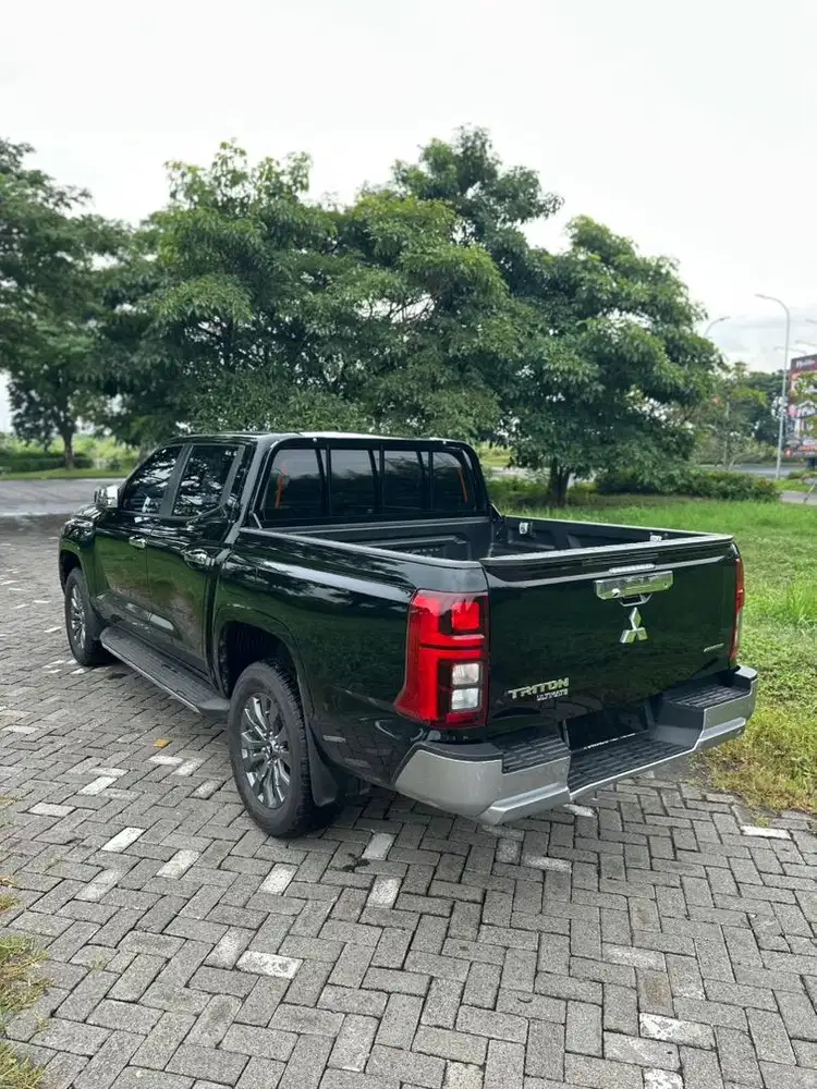 Mitsubishi Triton Ultimate 2025