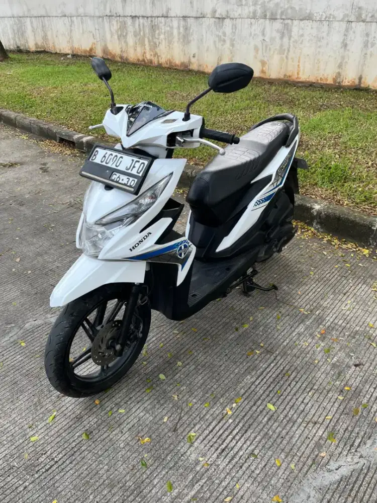 Honda Beat ECO Cbs Putih Glossy