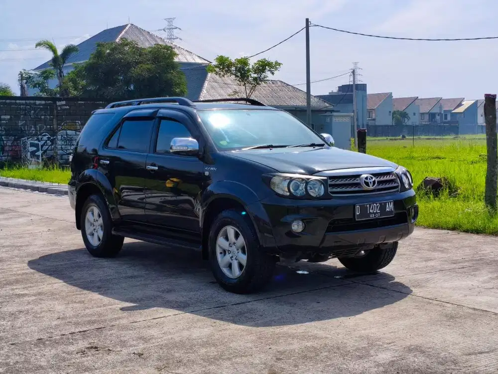 Toyota Fortuner G 2.7 Matic 2011