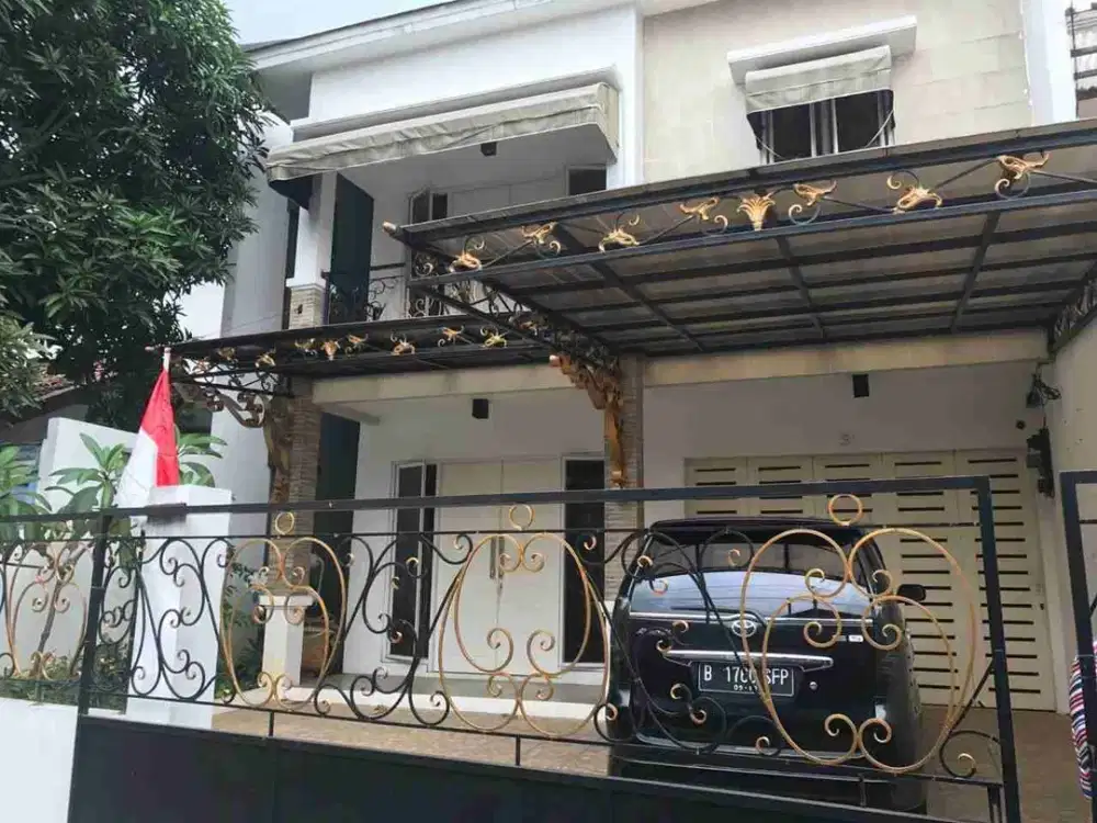 Sewa Rumah 2 Lantai Bagus Siap Huni Tebet Timur Dalam