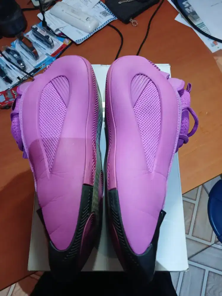 SEPATU BASKET ADIDAS HARDEN VOLT 8