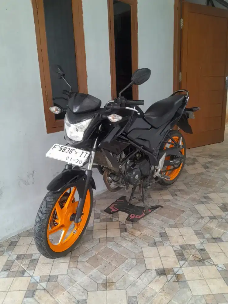 Honda cbr 150 r km low pajak on