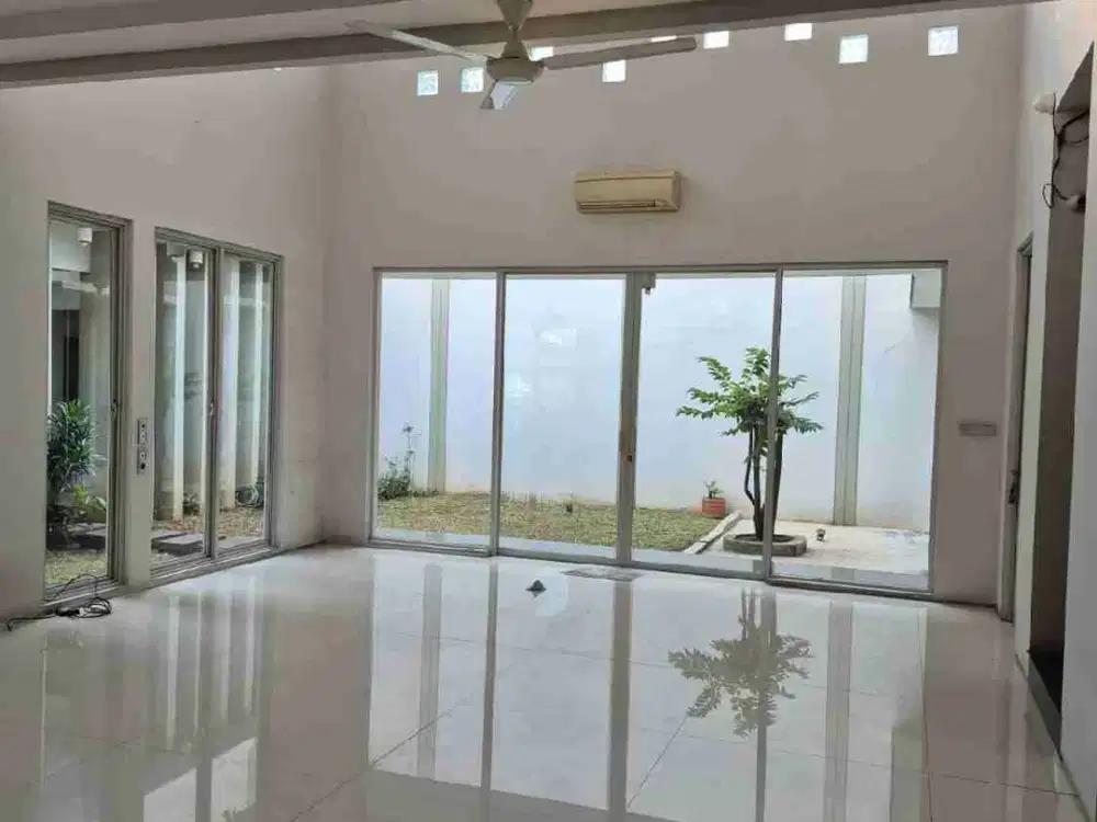 Disewakan Rumah Cantik Siap Huni di Cipinang Jakarta Timur