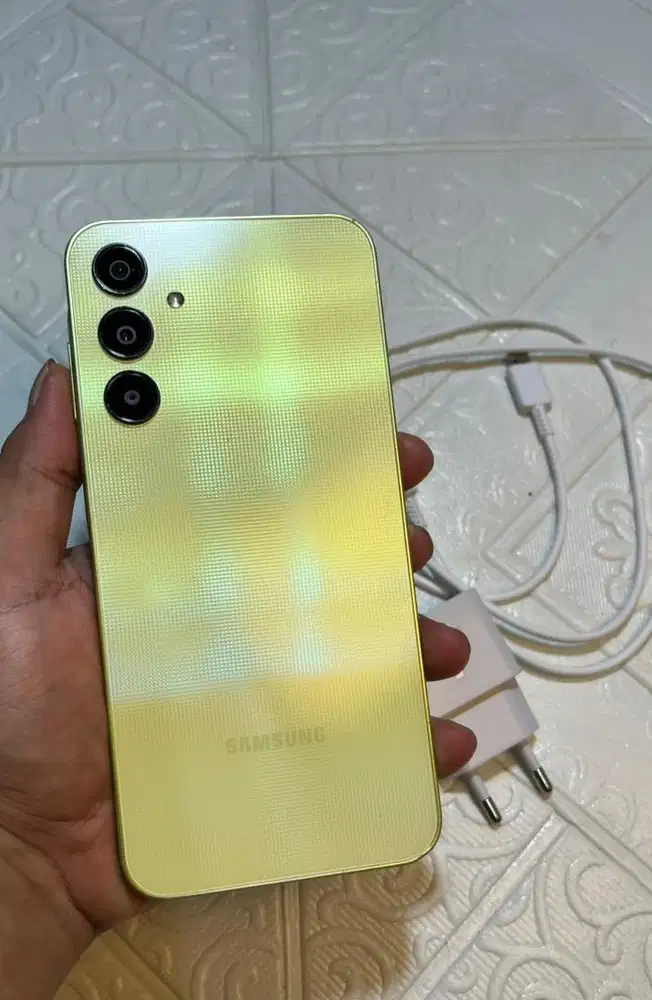 Samsung A25 5G 8/128 Unit+Charger