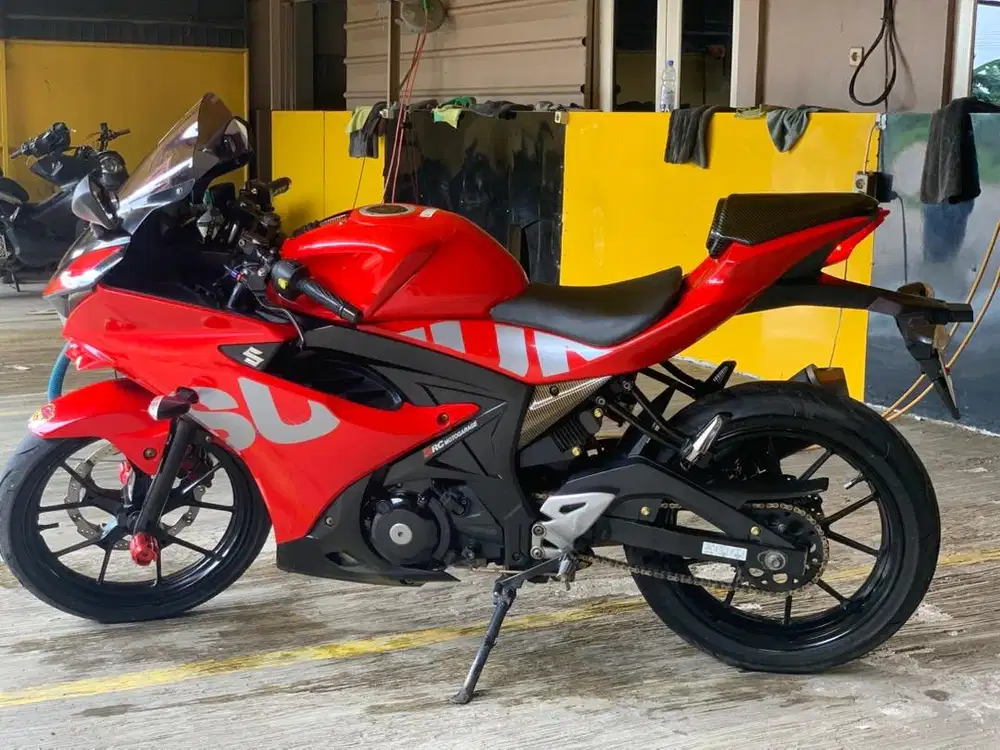 GSX 150 R Keyless ignition 2017 Red Edition