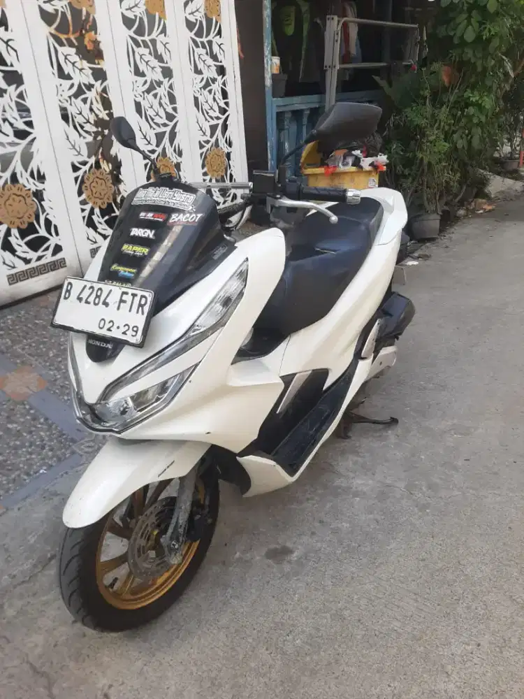 Honda PCX 2019 Keyless,ss lengkap mesin bagus plat Bekasi kabupaten