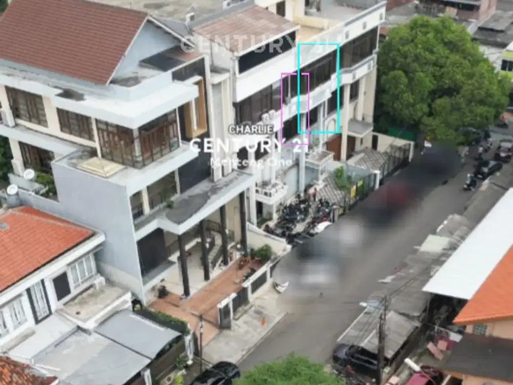 Ruko Lebar 8m Terbaik HARGA TURUN, Hrs Terjual Bulan Ini