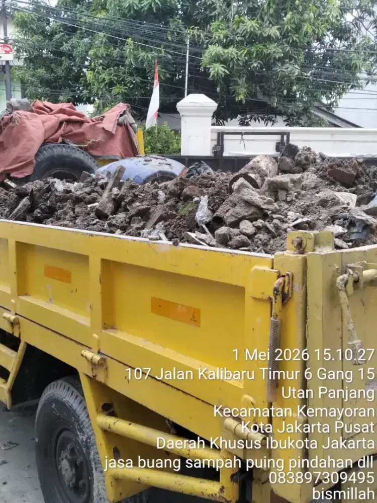 Jasa pengurugan dan buang sampah puing